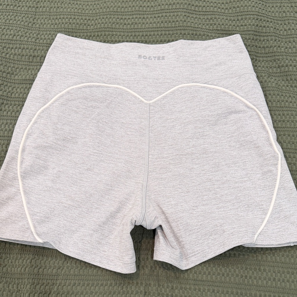 Bo& Tee Light Gray Athletic Shorts